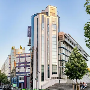 Novotel Centre Bercy Parigi