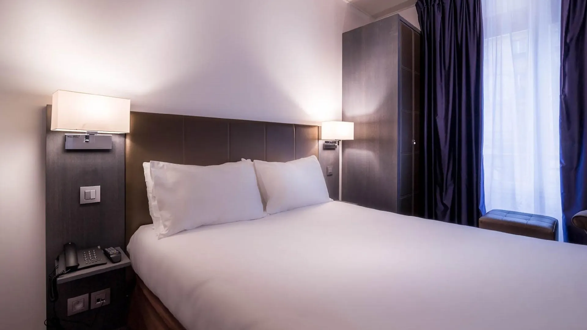 ***  Hotel Massena Paris Frankrig