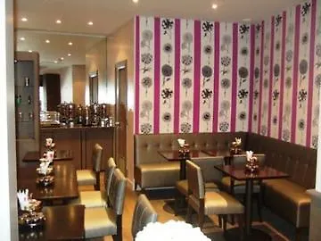 Hotel Massena Paris