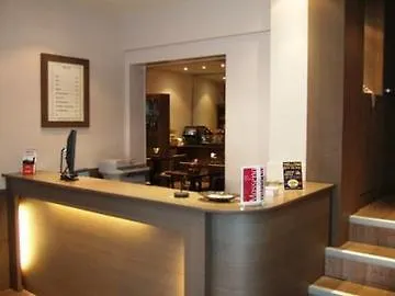 Hotel Massena Paris